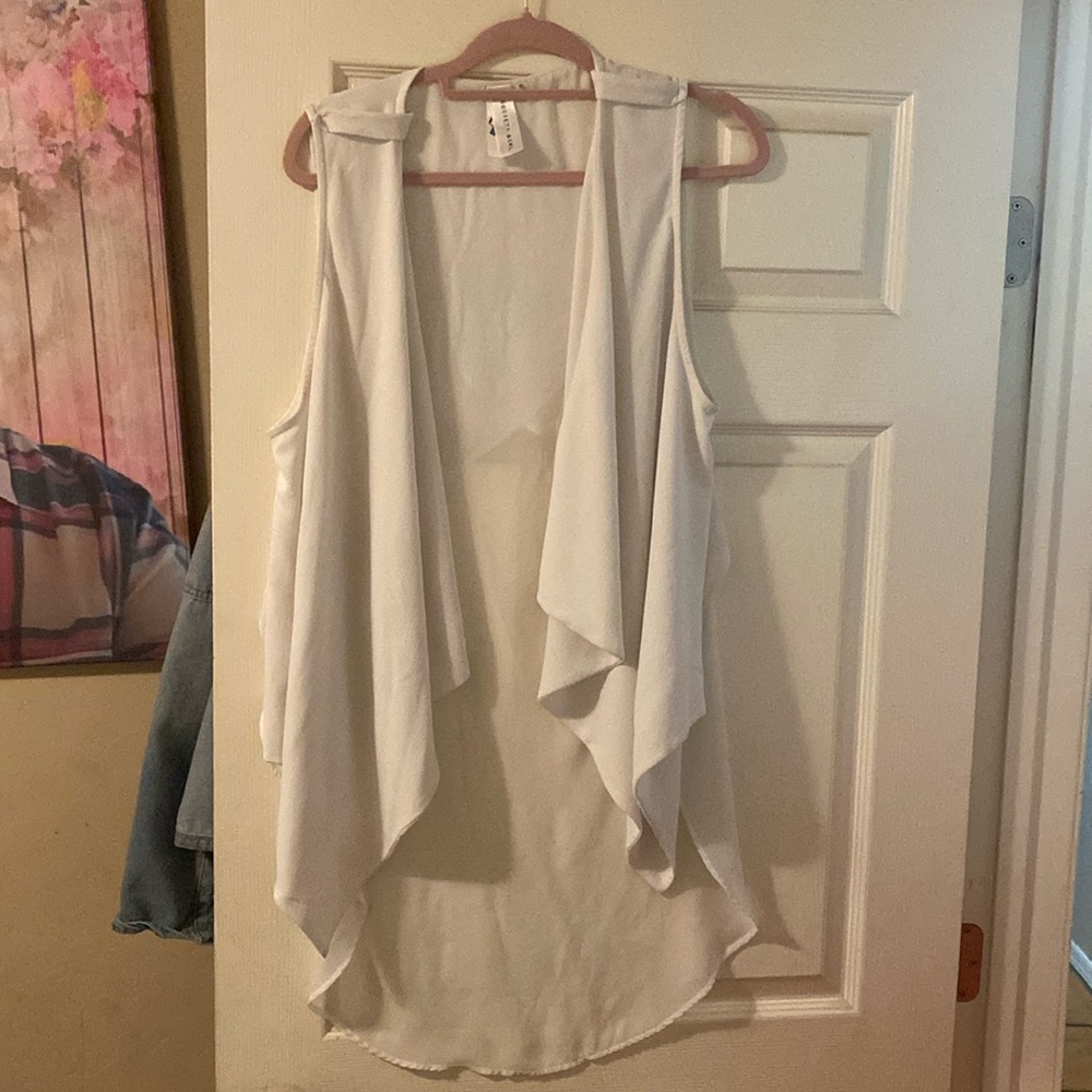 White strapless coat